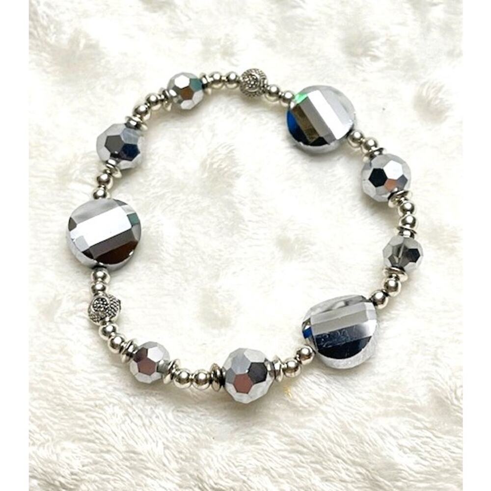 Silvertone Glass & Acrylic Beaded 7 1/2" Stretch Bracelet-NEW